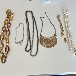 Elegant six piece necklace Set